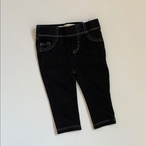 12m black washed Levi jeggings